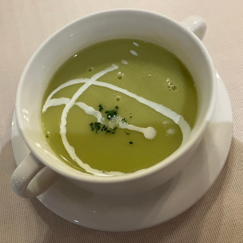 ソラマメのスープ(街の洋食屋 AKIRA （マチノヨウショクヤ アキラ）)