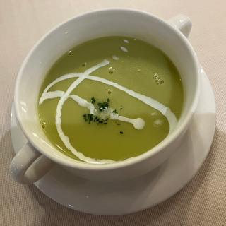 ソラマメのスープ(街の洋食屋 AKIRA （マチノヨウショクヤ アキラ）)