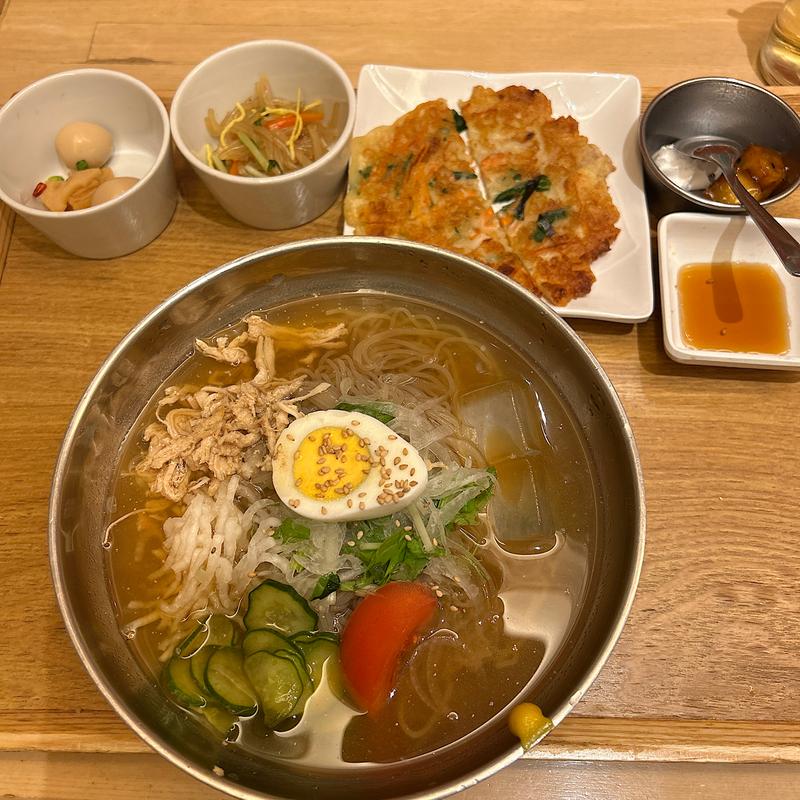 冷麺セット(韓美膳(ハンビジェ) 大宮ルミネ店)