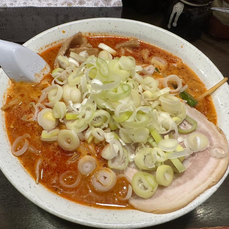 辛旨みそらーめん(こってりらーめん せきやけ 水道橋店)