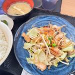 焼きホルモン定食(かちかち山大博町店)