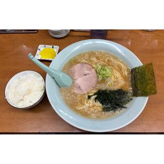 ラーメン(中)