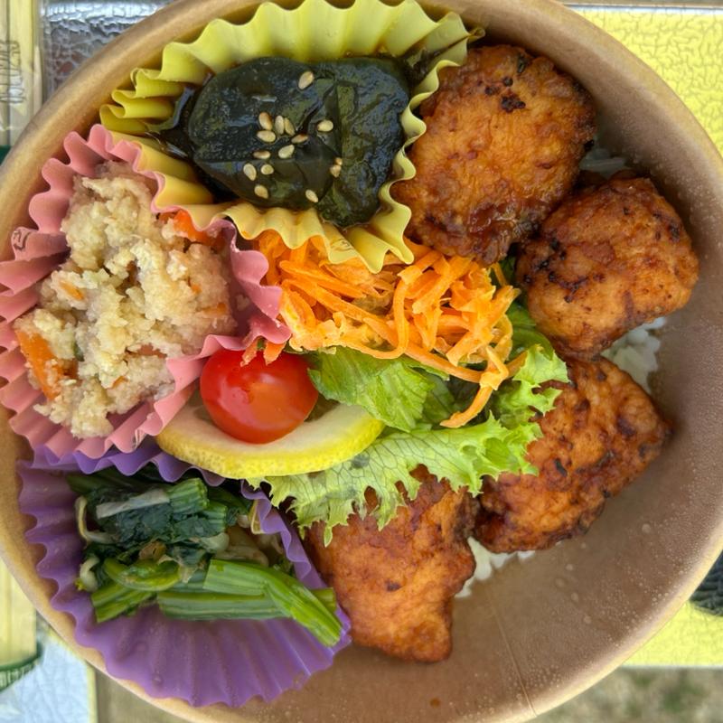 塩麹カラアゲ弁当(道の駅藤樹の里あどがわ)