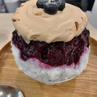 私のブルーベリー。(私のかき氷。)