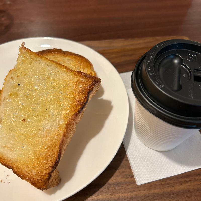 バタートーストとコーヒー(マルセイコーヒー)