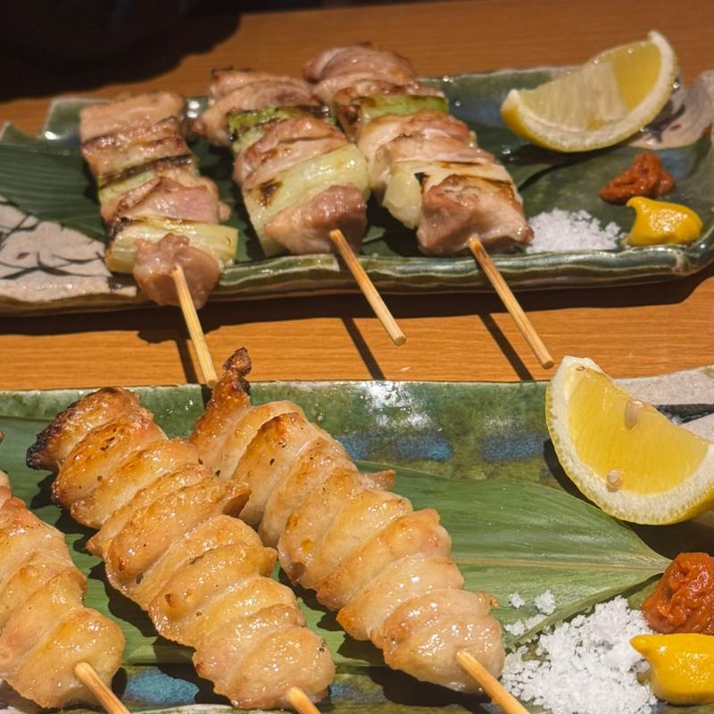 焼き鳥盛合せ(いかの墨 CIAL横浜ANNEX店)