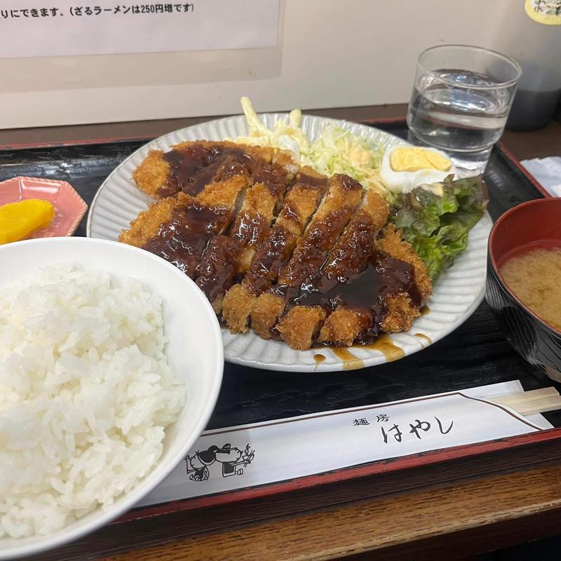 トンカツ定食(食堂 はやし)