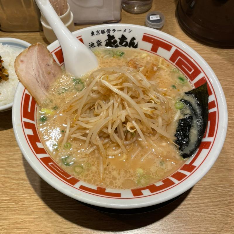 東京豚骨ラーメン(屯ちん 川崎店)