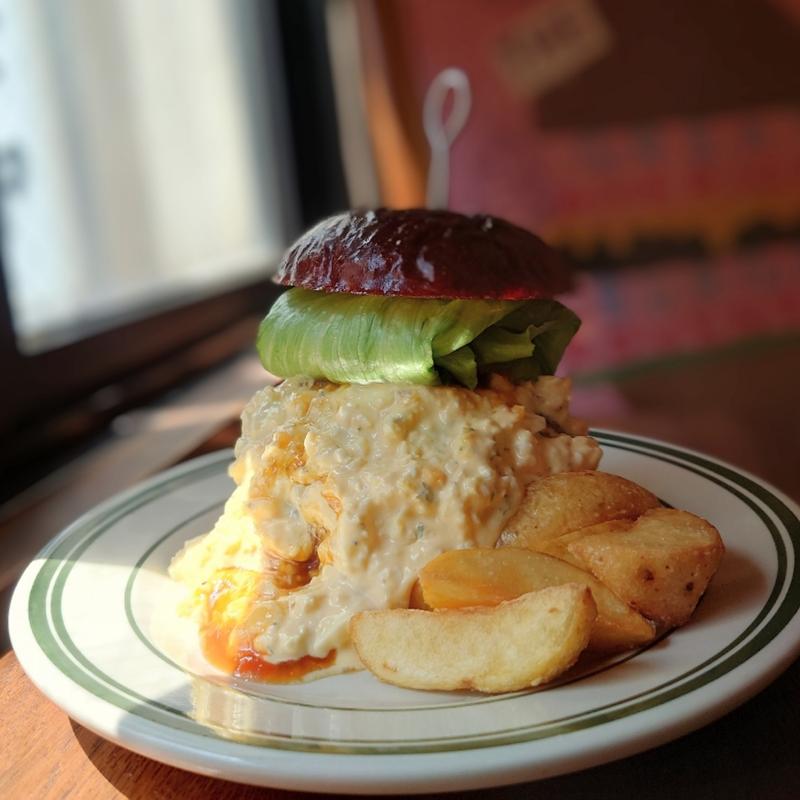 テリヤキクリームチーズタルタルバーガー(ザ マンチーズ バーガーワークス （THE MUNCHIES BURGER WORKS）)