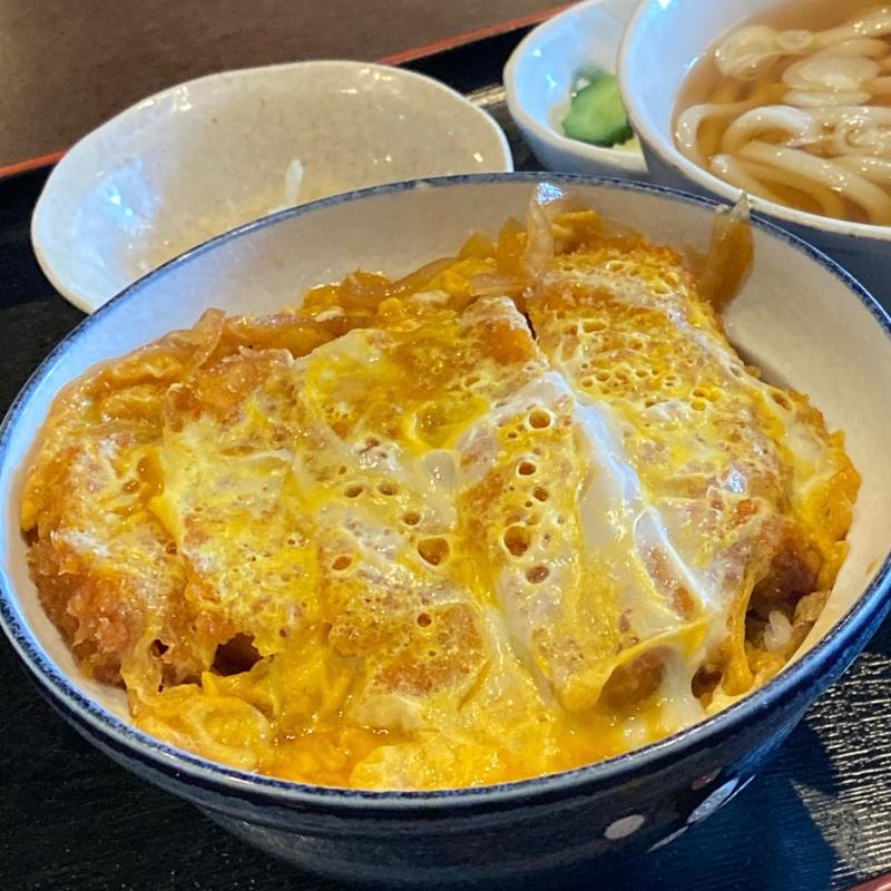 カツ丼(梅田軒・酒泉わたゆり)