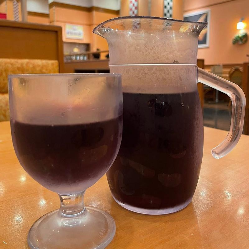 デカンタ大 赤(サイゼリヤ 狛江東野川店)