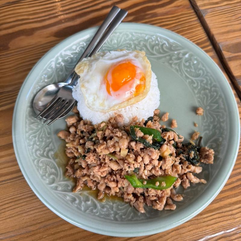 ガパオ(ゲウチャイ 江東橋店)