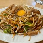 焼きそば(生玉子入)(想夫恋 大山店 )