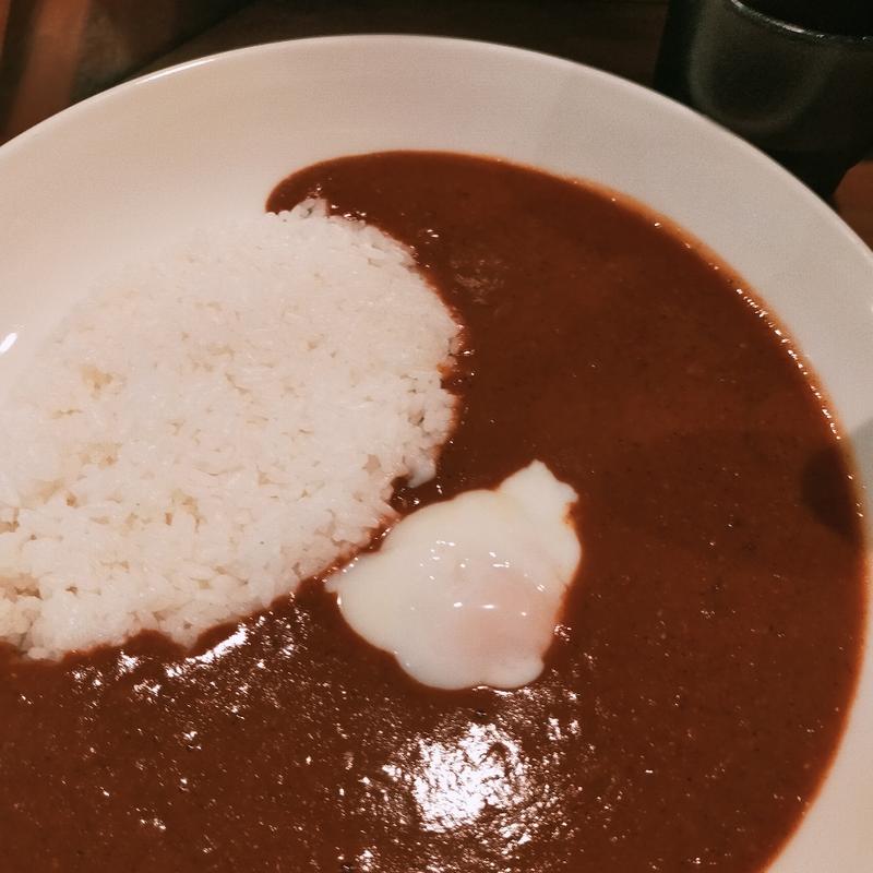 ノーマルカレー500倍 温玉のせ(モジャカレー 新大阪本店)