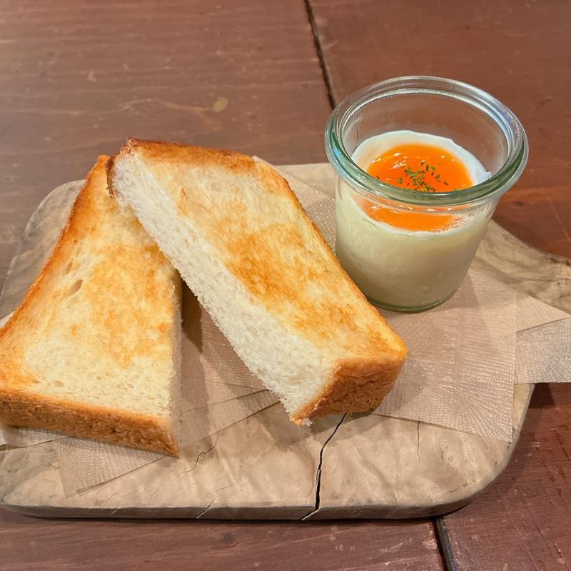 エッグスラット+アメリカーノ(オニヤンマ コーヒー&ビア)