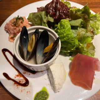 前菜の盛り合わせ(瀬戸内バル Collabo)