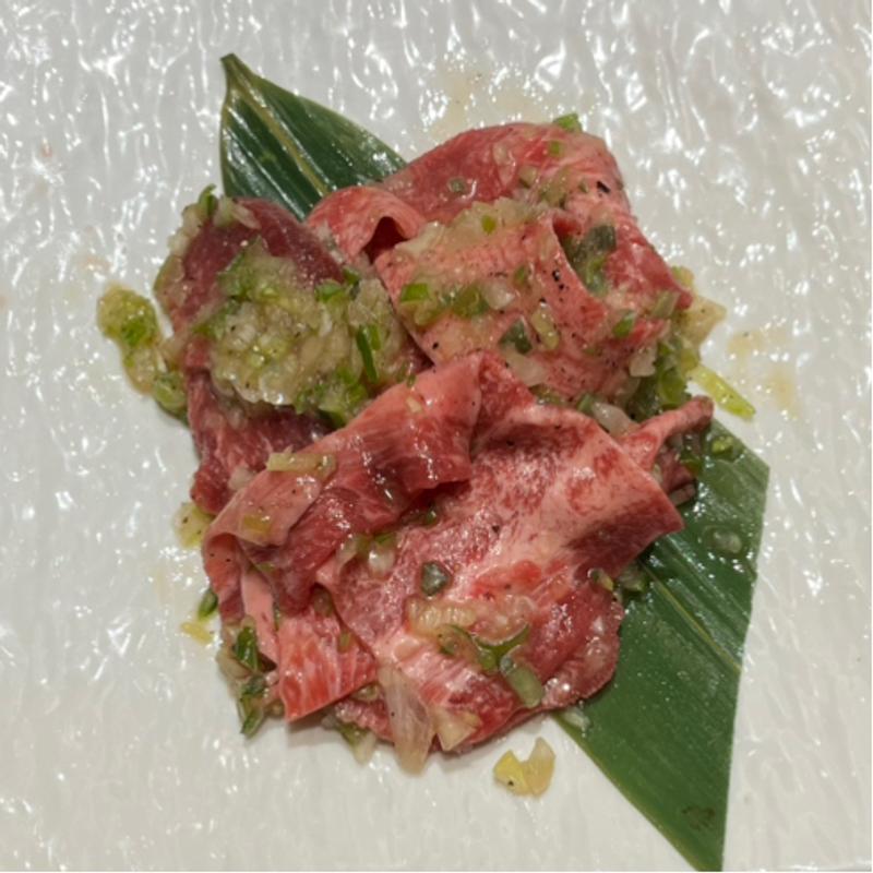 中落ち塩タン(黒毛和牛焼肉 凱旋門 村上店)