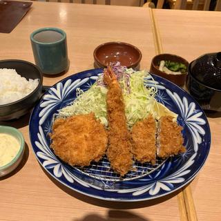 海老 ヒレ カニコロッケ