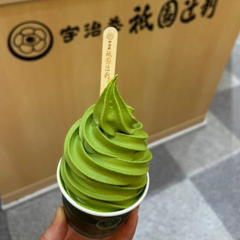 抹茶ソフト(辻利 アルデ新大阪店)