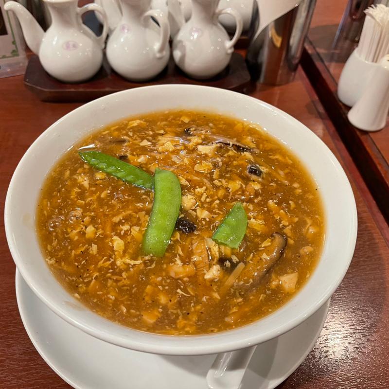 酸辣湯麺(美華園 新橋店)