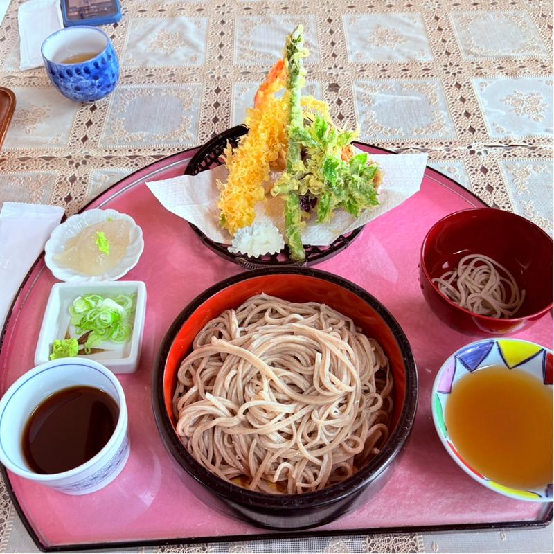 天ざる（寒晒し蕎麦)(元祖 手打そば やまびこ )