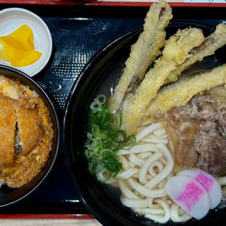 肉ごぼ天うどん満腹セット