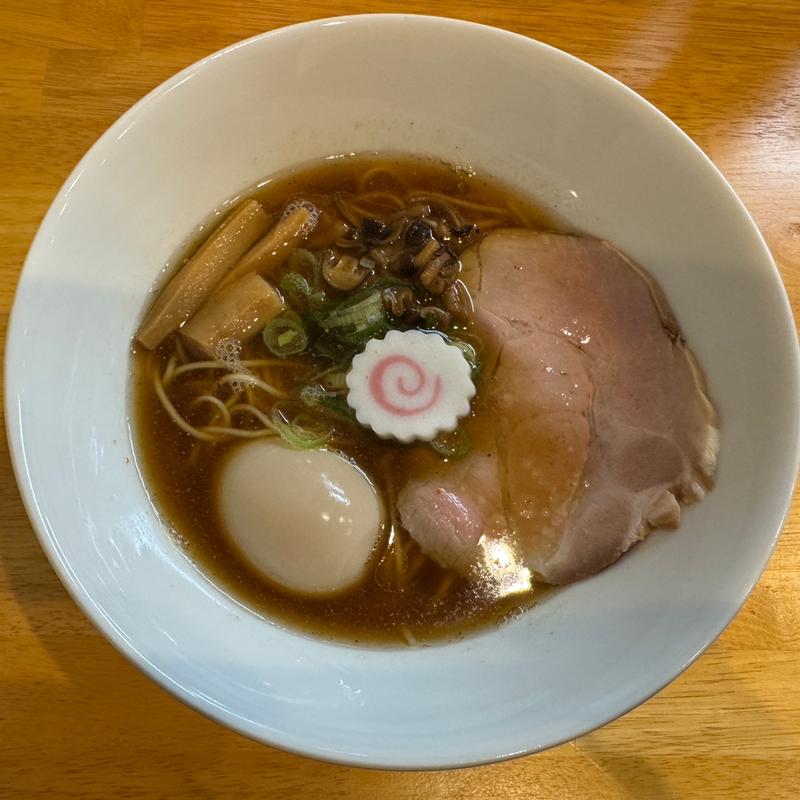 味玉入り中華そば(麺屋ひまわり)