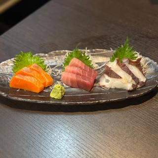刺身盛合せ