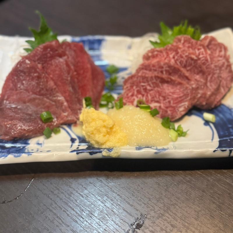 馬刺し盛合せ(熱中酒場 肴亭 田町店)