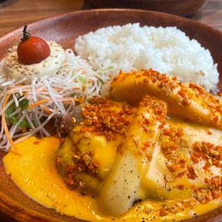 ガーリックベーコンメルティーチーズバーグディッシュM