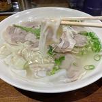 チャーシューワンタンメン