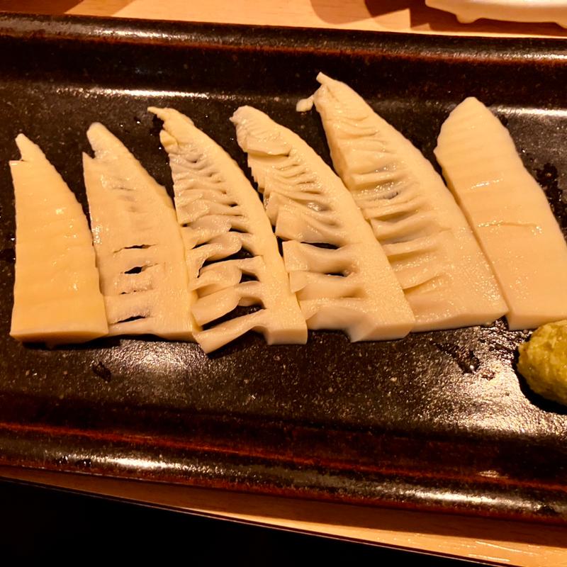 (魚まる （ウオマル）)