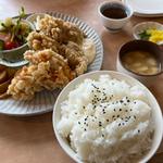 カラアゲ定食(シャレード （CHARADE）)