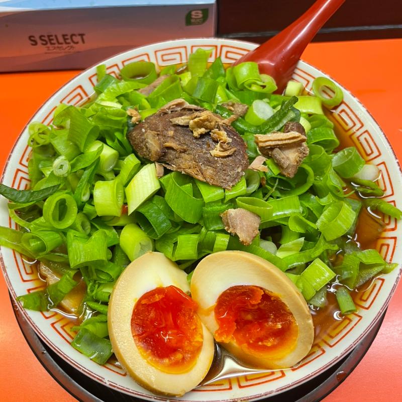 (中華そば 麺屋7.5Hz+ 梅田店 （7.5ヘルツプラス）)