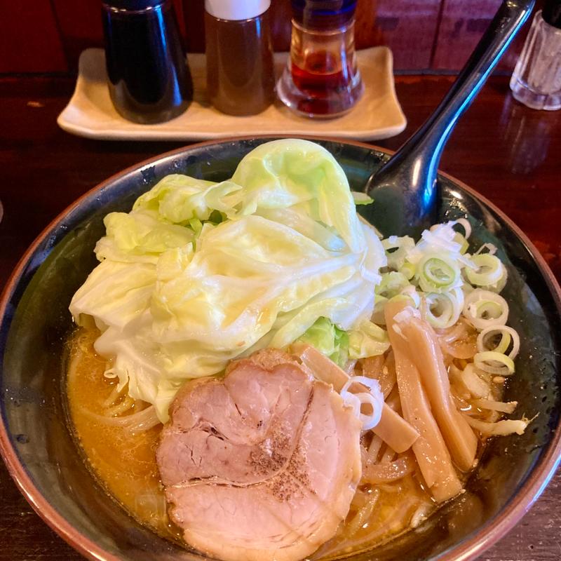 味噌ラーメンキャベツ追加(さっぽろ麺屋 和光)