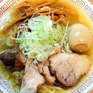 味玉塩ラーメン 大盛