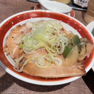 (手包わんたん麺酒家 広州市場 横浜ポルタ店)