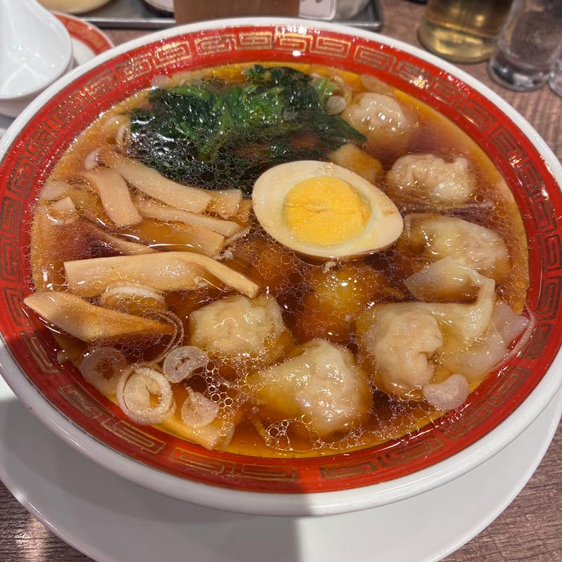 (手包わんたん麺酒家 広州市場 横浜ポルタ店)