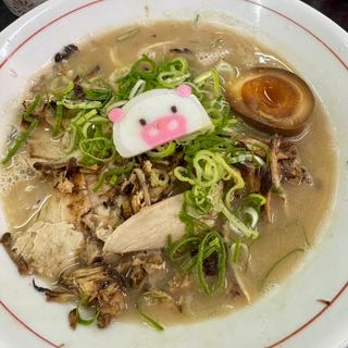 豚骨ラーメン
