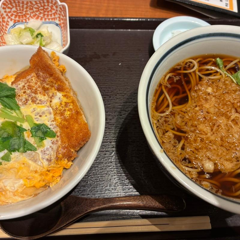 そばとカツ丼のセット(蕎麦 青乃)