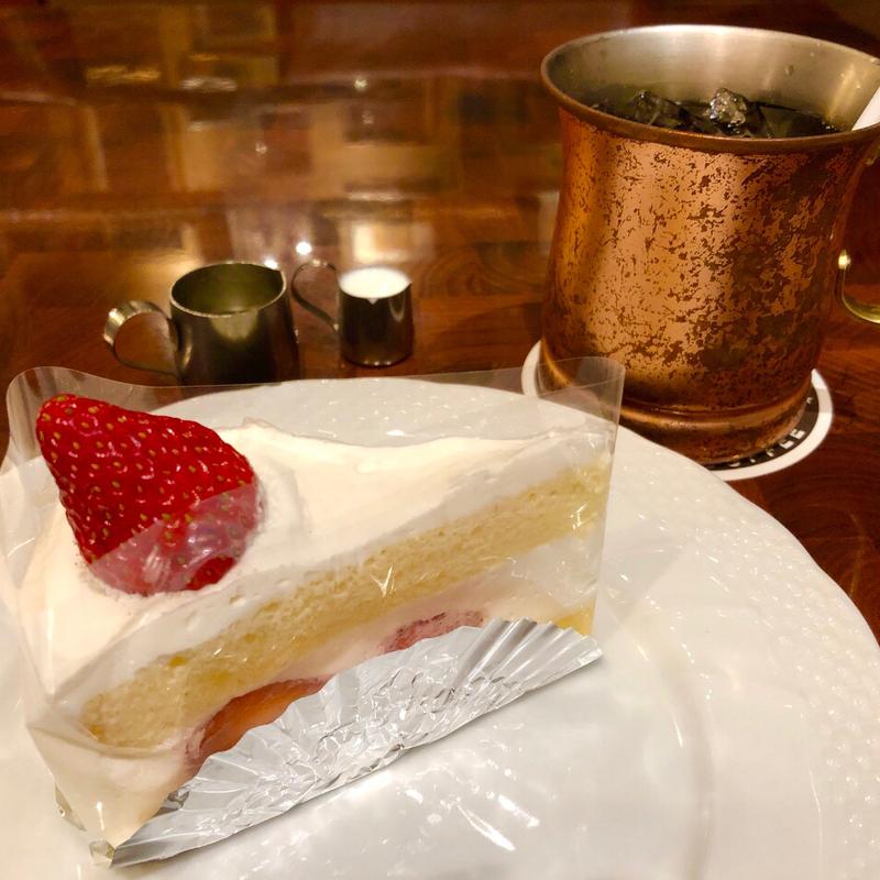 苺のショートケーキ(ドリンク付)(星乃珈琲店 西新宿店)