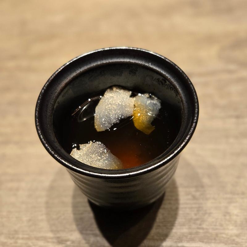 黒トリュフと和牛のコンソメスープ(焼肉うしごろ 梅田店)