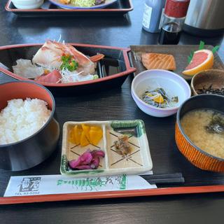 (番屋 （ばんや）)