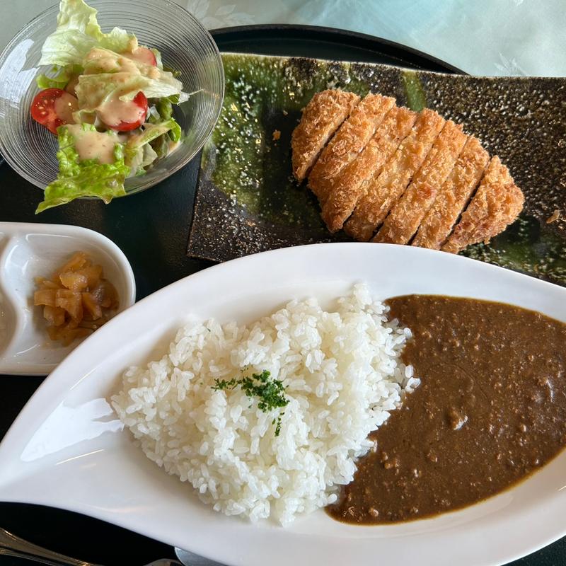 カツカレー(ザ・カントリー・クラブ・ジャパン レストラン )