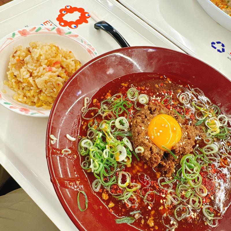 ひよこ担々麺　半チャンセット(好きやねん大阪フードコート EAST SIDE)