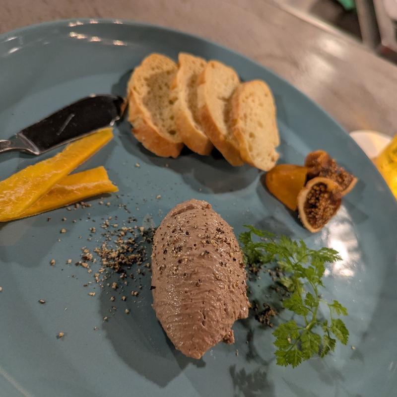 レバーペースト(イタリア酒場and)