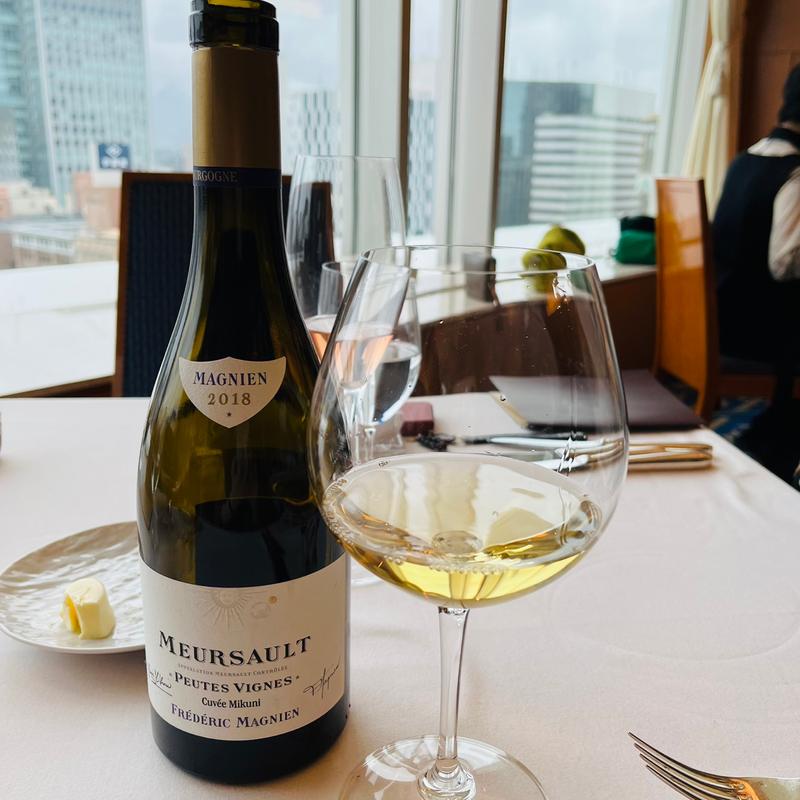 お魚には白ワイン(ミクニ サッポロ)