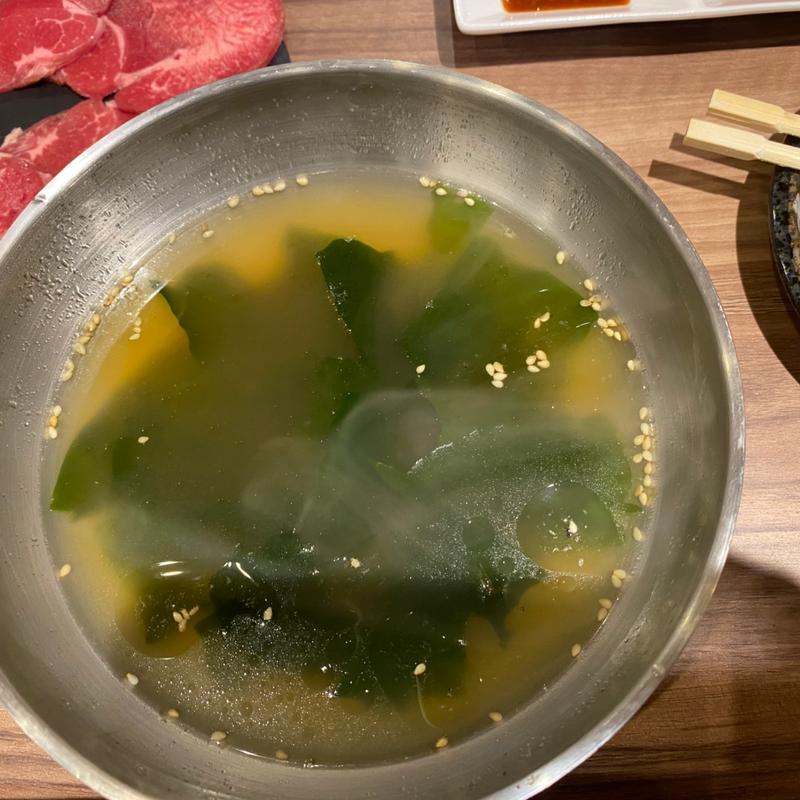 わかめスープ ハーフ(肉屋のせがれ 焼にーくん)