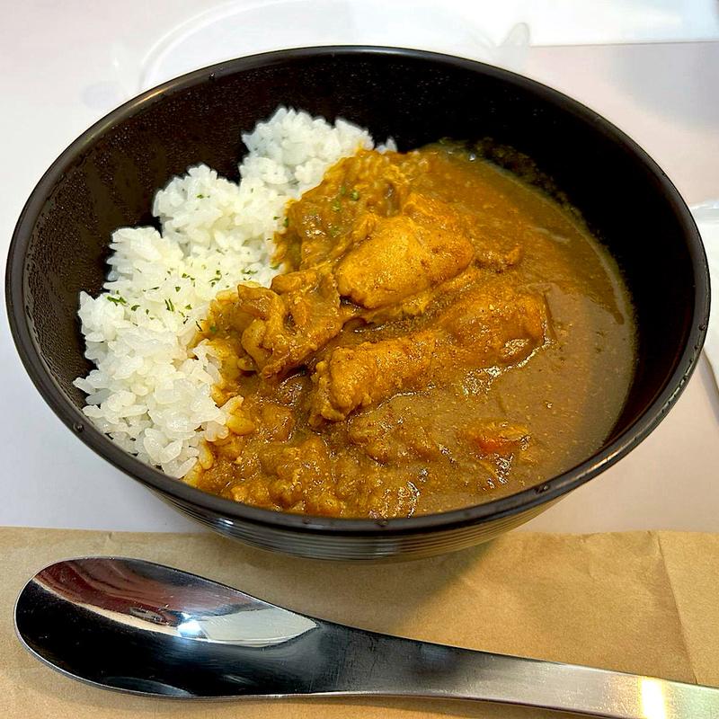 ほろほろ手羽先の発酵カレー(米の木)