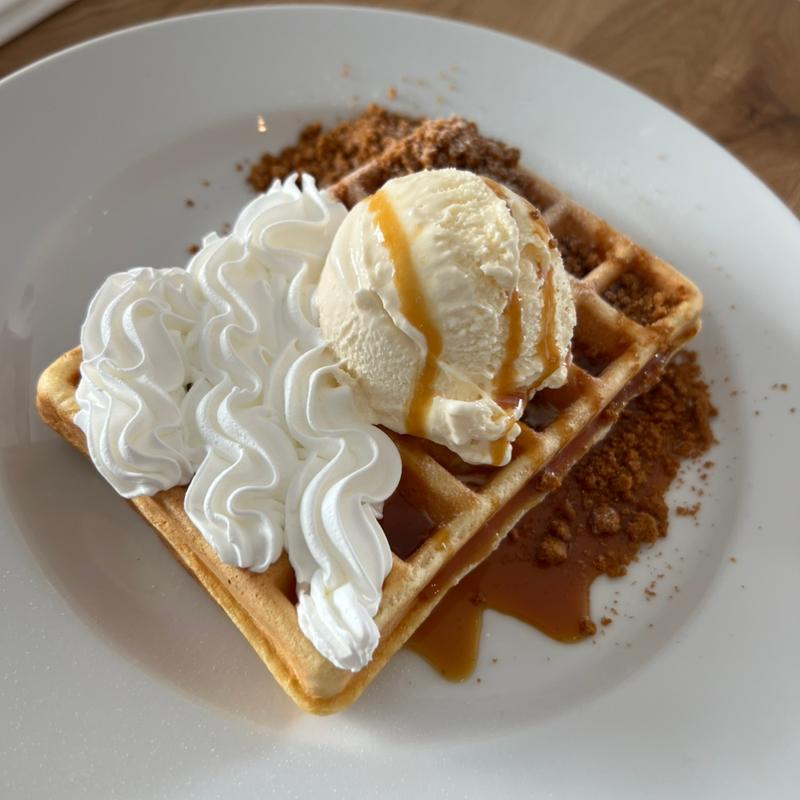 ブリュッセルワッフル(ベルギー王国パビリオン)